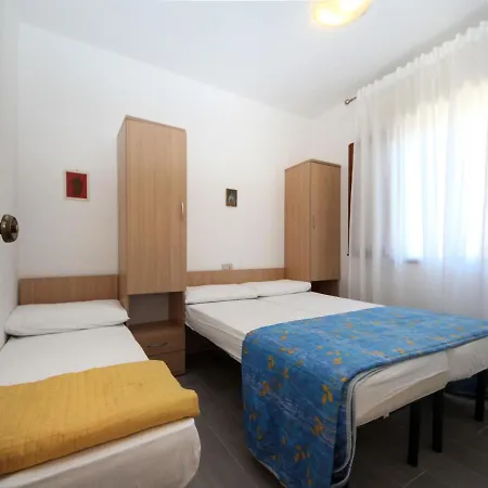 Daire Casa Debora-2 By Interhome Rosolina Mare